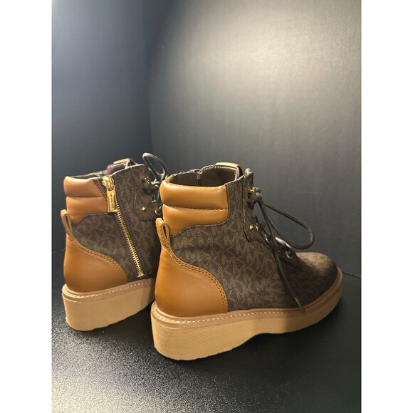 Michael Kors MK Monogram Combat Boots Brown Lace-Up Ankle Booties 6.5M - Picture 3 of 10
